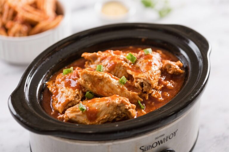 Slow Cooker Buffalo Chicken